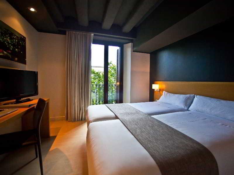 Hotel Arc La Rambla Barcellona Esterno foto
